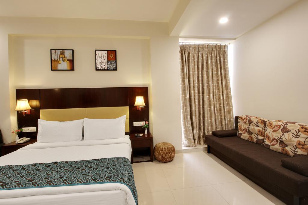 Hotel Sai Jashan Shirdi Exterior foto