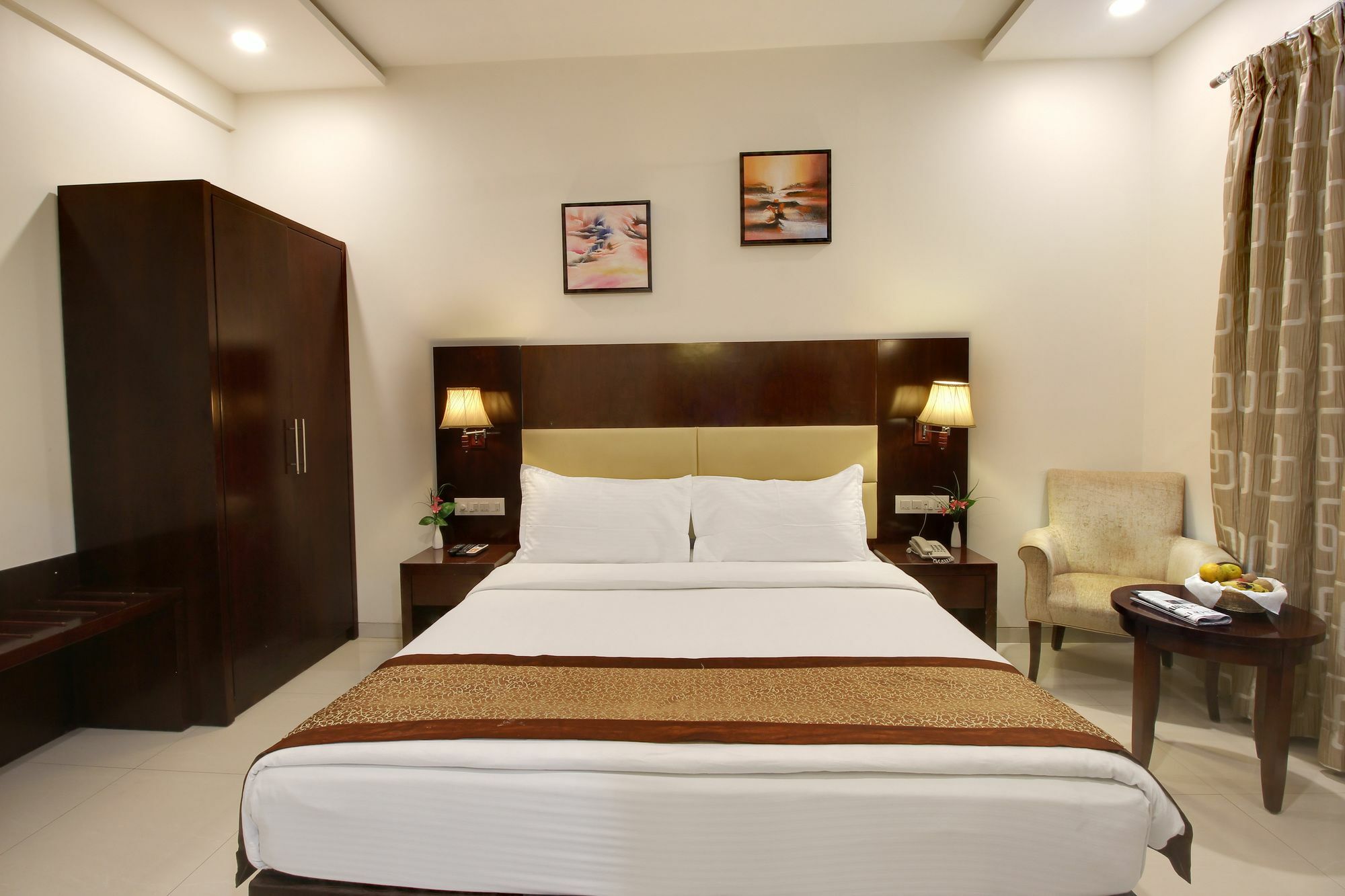 Hotel Sai Jashan Shirdi Exterior foto